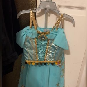 Princess Jasmine costume